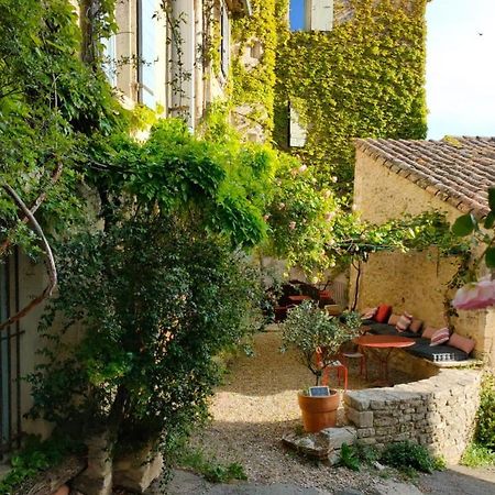 La Maison Pres De La Fontaine Сеньон Екстер'єр фото
